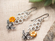 Load image into Gallery viewer, Bee Jewelry Making Kits