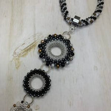 Load image into Gallery viewer, Kumihimo and Rings Bead Kit