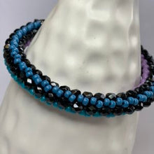 Load image into Gallery viewer, Straight Line Kumihimo Bracelet Kit