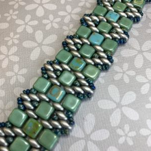 Load image into Gallery viewer, Checkerboard Bracelet Kit