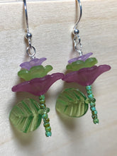 Load image into Gallery viewer, Resin Flower Earring Kits
