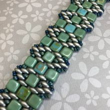 Load image into Gallery viewer, Checkerboard Bracelet Kit
